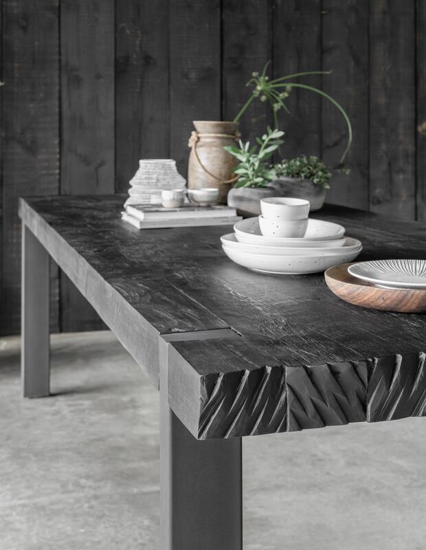 Esszimmertisch Timeless Black Beam Teakholz